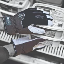 Polyco Freezemaster II Fleece Lined Cold Handling Gloves FM2 9 Polyco Freezemaster II Fleece Lined Cold Handling Gloves FM2 -Home - Tools - Gloves FM2 Freezemaster II Action Industrial Cold Main 035B35D