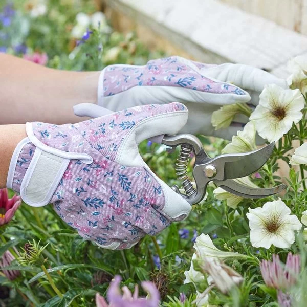 Briers Flower Field Smart Gardening Gloves 4 Briers Flower Field Smart Gardening Gloves - Image 2